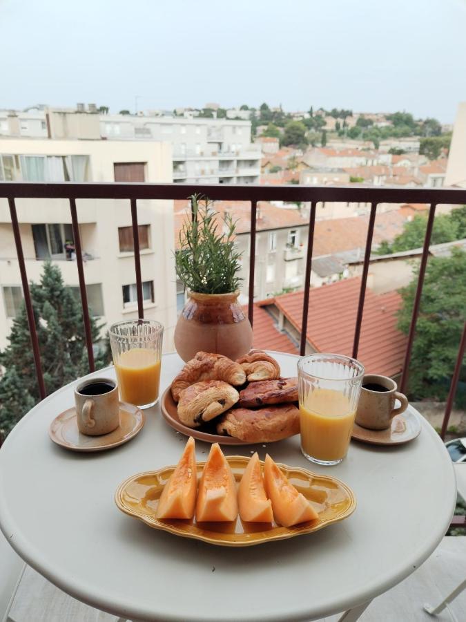 Massilia Calling Proche Metro Climatise Bien Decore Apartment Marseilles